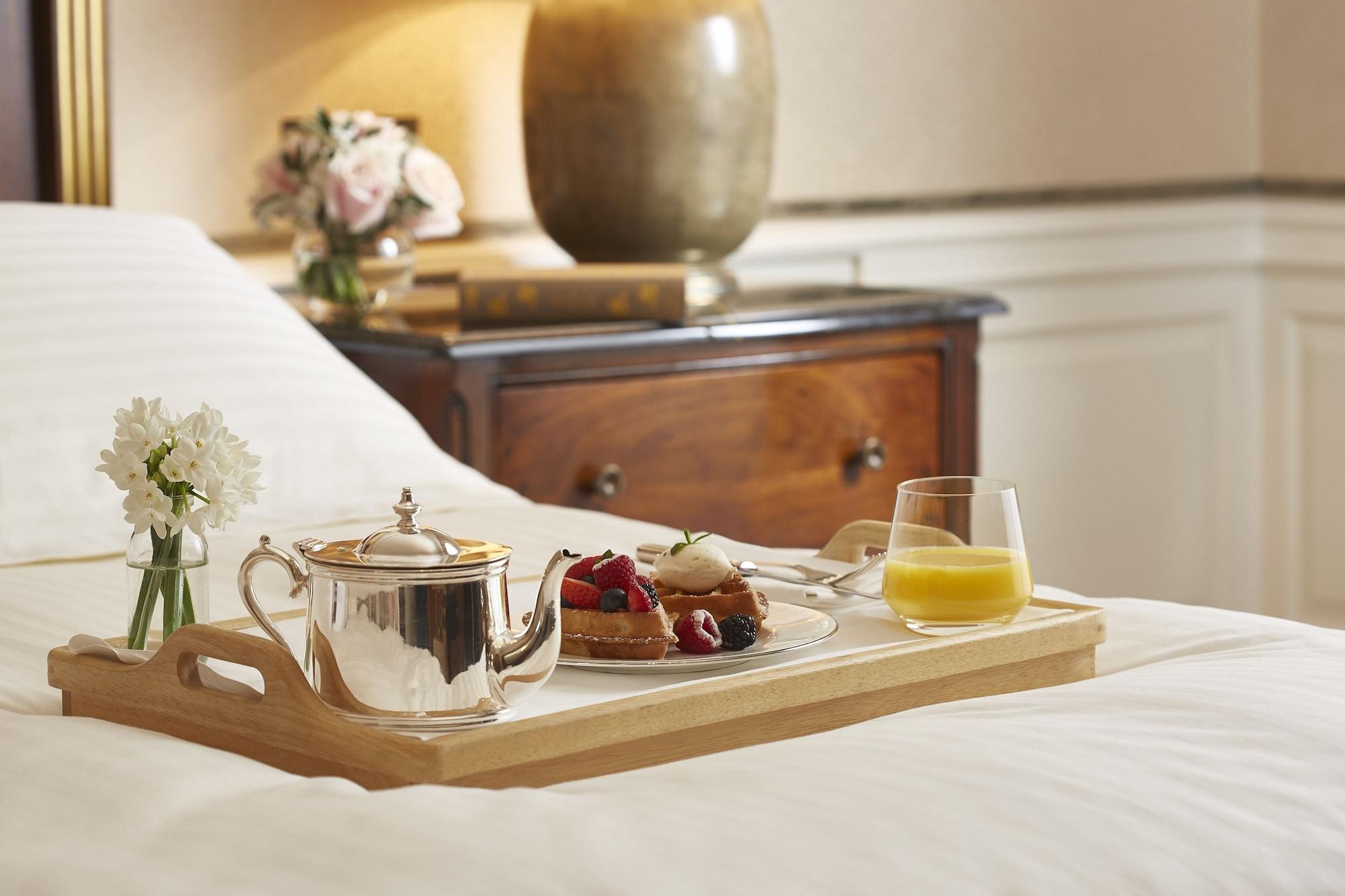 The Connaught, Maybourne London Bagian luar foto